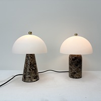 Lampe de table en marbre créative et personnalisée de style nordique moderne, lumière d'ambiance, interrupteur à bouton-poussoir pour hôtel, bureau, salle de conférence
