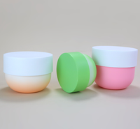 Pot en plastique PP coloré de 100 ml, pot rond à fond rond, pot pour crème pour le visage, pot pour nettoyage des cheveux, pot pour gel d'aloe vera, pot pour cosmétiques