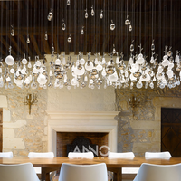 Lustre en verre de luxe ANNO pour les intérieurs de maison de style palais