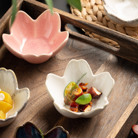 Plat à sauce en céramique en forme de fleur de cerisier, style japonais, petit bol à trempette, mini plat en porcelaine, plateau à bijoux