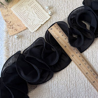Dentelle en mousseline de soie perlée OEM avec volants et appliques florales 3D pour robe de mariée et robe de soirée