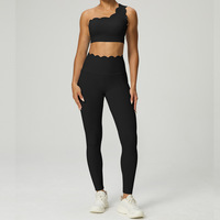 Conjunto Deportivo de Dos Piezas para Yoga: Sujetador Deportivo de Encaje Transpirable de un Solo Hombro y Leggings de Cintura Alta