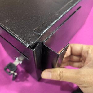 Caja de Dinero Colgante Extraíble de Lujo para Mesa de Juego, Estuche Metálico con Ranura para Billetes, Recolector Seguro de Fichas, Herramienta Oficial para Clubes - Product Image 2