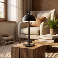 Lampe de table LED sans fil à piles, design dôme champignon en métal personnalisé, avec anneau supérieur et poignée, pour la décoration de restaurants et hôtels