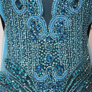 W031 패션 하이 퀄리티 럭셔리 크리스탈 패브릭 플랫 백 바느질-온 모티프 라인 석 메쉬 바디 아플리케 어둠 속에서 빛 - Product Image 5
