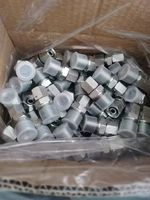 Adaptateur hydraulique haute pression en acier au carbone zingué, raccord mâle multi-standards