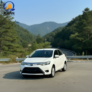 <span class=keywords><strong>Toyota</strong></span> Vitz/<span class=keywords><strong>Yaris</strong></span> 1.3 Automático 2016 Usado: Sedán Compacto Moderno, Conveniente y Económico - Product Image 1