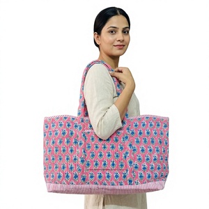 Eco Friendly Handmade Magnetic Closure Tote Bag floral Cotton Quilted Shoulder Shopper Bags Travel Utility Organizer Set - Product Image 6