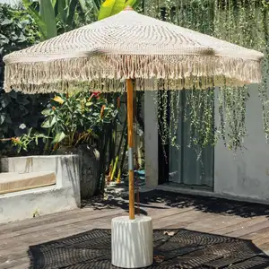 Wholesale 7ft 8ft Beige Cotton Crochet Macrame Beach Outdoor Umbrella With Fringes Resort Club Patio Garden Pool Sun Parasols