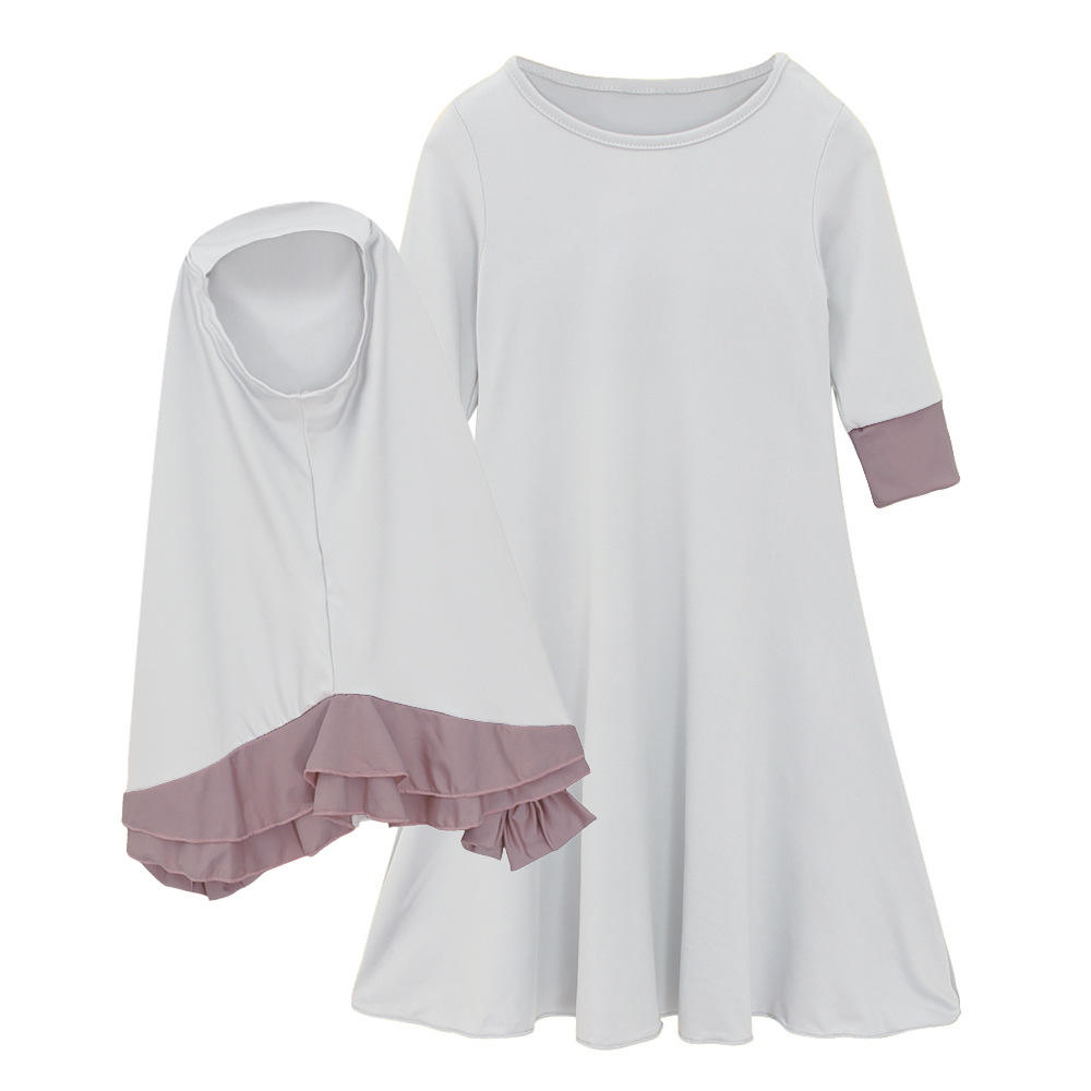 สีเทาอ่อน