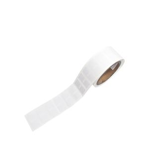 Étiquette RFID UHF personnalisée durable avec performance longue portée de 5 m pour la gestion logistique de détail, vêtements, U8 U9, papier PP - Product Image 4