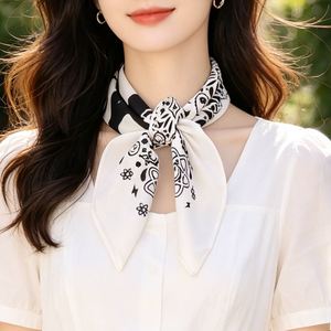 Écharpe en soie personnalisée à imprimé floral, petite et longue, pour femmes, accessoires pour sacs à main et cheveux, toutes saisons - Product Image 2