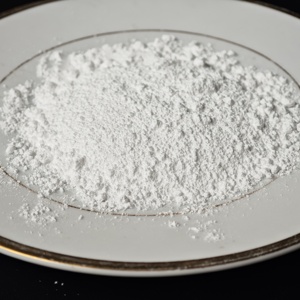 Высокоогнестойкий порошок, содержание <span class=keywords><strong>P2O5</strong></span> ≥71%, содержание N ≥14%, полифосфат аммония (ПАФ) - Product Image 1