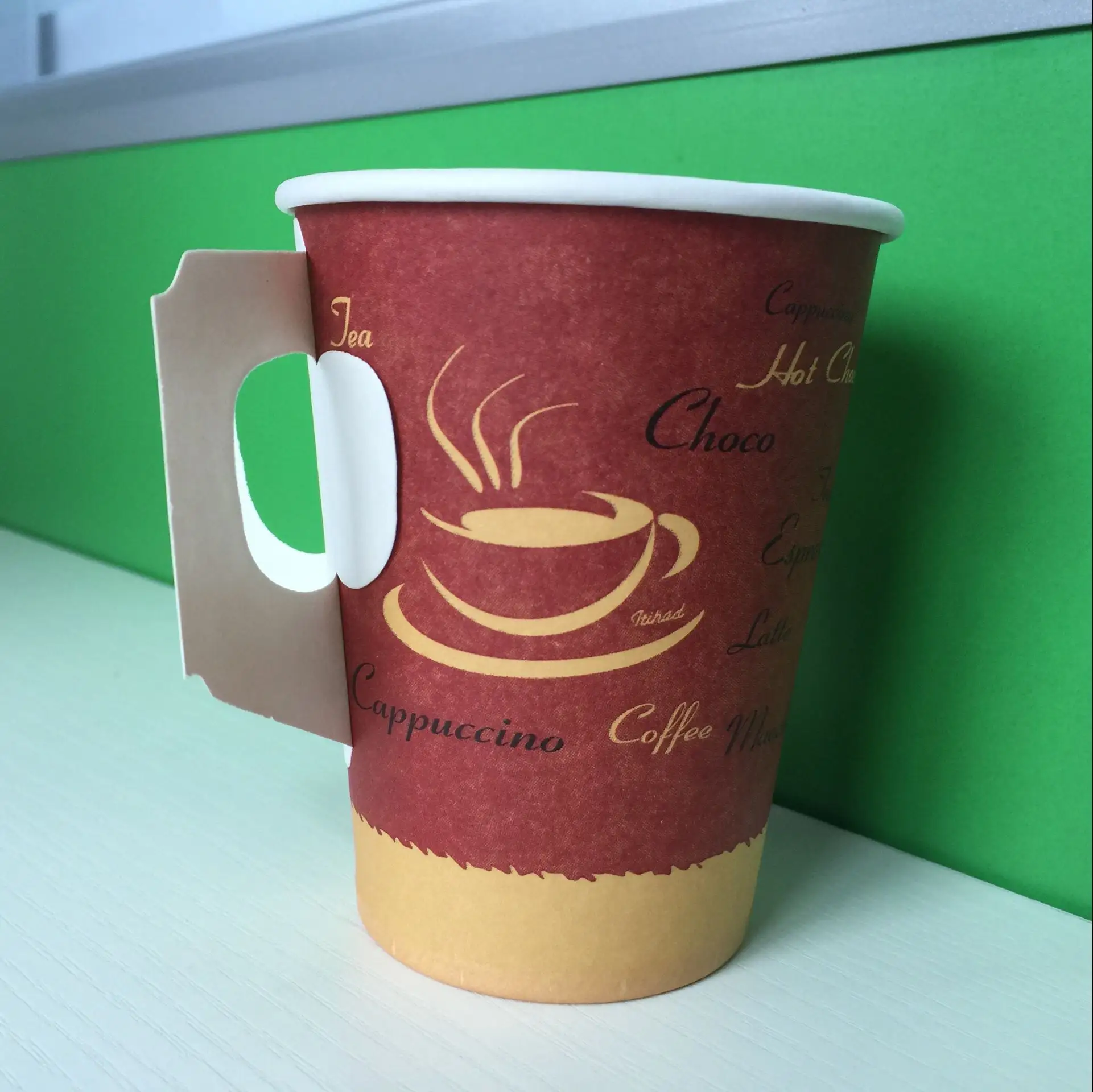 Одноразовый бумажный стаканчик с ручкой, идеально подходит для горячих напитков, чайных и кофейных ручек, бумажных стаканчиков с печатью на заказ