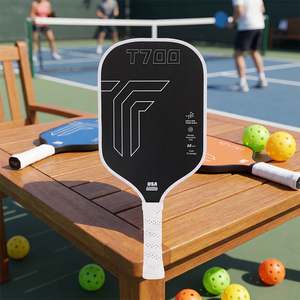 Paleta de Pickleball Portátil de Fibra de Carbono T700 con Núcleo de Panal de Abeja de 16 mm, Marca Privada Personalizada, Bajo MOQ, Suministro Directo de Fábrica - Product Image 2