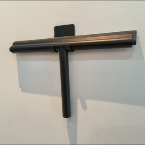 Chất lượng cao màu đen mờ <span class=keywords><strong>squeegee</strong></span>, tất cả các mục đích <span class=keywords><strong>squeegee</strong></span> cho phòng tắm vòi sen cửa ra vào, gương, gạch và cửa sổ xe - Product Image 2