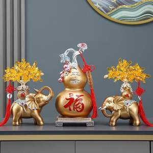 Sculpture d'éléphant en résine époxy artistique haut de gamme pour la décoration de la maison, du salon, cadeaux de pendaison de crémaillère - Product Image 3