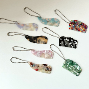 Mini <span class=keywords><strong>Pettine</strong></span> Portachiavi da Borsa, Grazioso <span class=keywords><strong>Pettine</strong></span> per Frangia Femminile, Ciondolo Creativo per Cellulare, Mini <span class=keywords><strong>Pettine</strong></span> Personalizzato - Product Image 3