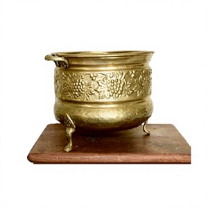 Prime Quality <b>Planter</b> Marvelous Design Brass <b>Gold</b> Polished <b>Planter</b> Round Shape Customized Size Flowers Pot For Sale - Product Image 1