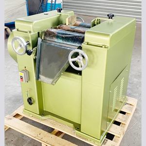 Petite machine de broyage à trois rouleaux de laboratoire pour le revêtement/l'<span class=keywords><strong>encre</strong></span>/la pâte/le broyage chimique, broyeur à trois rouleaux en alliage/céramique - Product Image 4