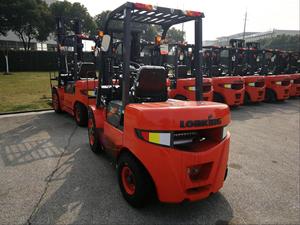 Montacargas Diésel Manual FD30T para Carga Pesada, Rentable, Clase <span class=keywords><strong>3</strong></span>, Capacidad de <span class=keywords><strong>3</strong></span> Toneladas, Elevación de 3500 mm, Ideal para Manejo en Fábrica - Product Image 2