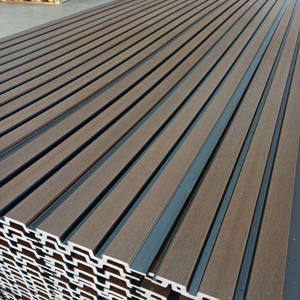 Revestimiento de pared WPC coextrusión resistente a los rayos UV Paneles de gran pared Materiales de revestimiento de paredes exteriores - Product Image 4