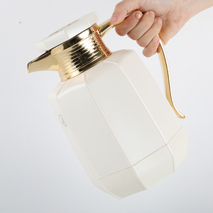 Nuevo Termo Octagonal de Plástico Libre de BPA, Color Rosa Dorado, con Interior de Vidrio de 1.0 Litro, Termo para Té, Estilo Árabe - Product Image 3