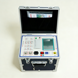 Tragbarer Tan-Delta- und Leistungsfaktor-Tester für die Isolationsprüfung von Leistungsschaltern, GIS und Stromschienen - Product Image 4