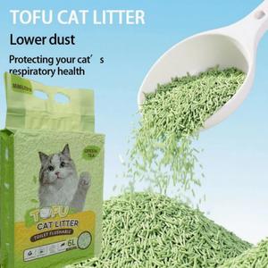 Litière pour chat au tofu parfumée au thé vert, marque privée OEM, pour les foyers multi-chats - Product Image 1