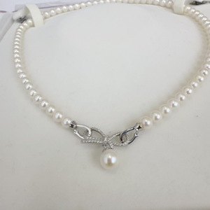 Collier en perles d'eau douce de luxe français de 5 à 6 mm, personnalité à la mode avec une chaîne de clavicule chic - Product Image 2