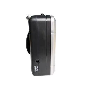 Reproductor de Casetes Retro Estilo Walkman, Radio AM/FM con Auto Reverse, Micrófono y Altavoz Integrados, Grabador de Casete a MP3 - Product Image 6