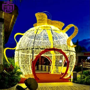 Grandes lumières LED en forme d'arche, attrayantes, pour décorations de Noël, du Nouvel An et de paysages festifs - IP65 étanche, personnalisable - Product Image 2