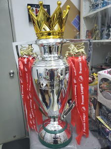 Trophée de la Coupe du Monde de Football 2026 en Résine – Cadeau de Fête Thème Football de Haute Qualité pour Anniversaire, Vente en Gros - Product Image 2