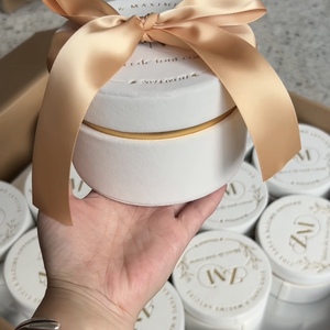 Boîte à dragées ronde en velours ivoire personnalisée avec logo, emballage cadeau <span class=keywords><strong>de</strong></span> luxe élégant, vide, pour mariage, avec ruban - Product Image 3