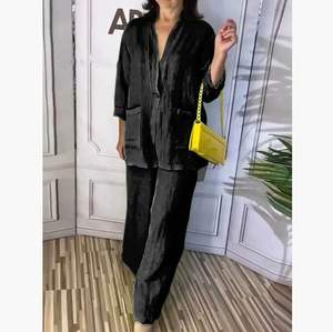 2025 nouveau Style européen et américain femmes couleur Pure <span class=keywords><strong>grande</strong></span> <span class=keywords><strong>taille</strong></span> décontracté coton et <span class=keywords><strong>lin</strong></span> col en v costume et pantalon deux pièces <span class=keywords><strong>ensemble</strong></span> - Product Image 3