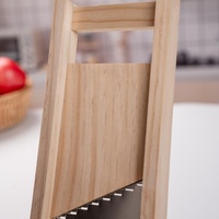Mandoline Hachoir à Légumes, Coupe-Oignons et Pommes de Terre, Coupe-Frites 8mm, Invention Brevetée, Protection des Doigts, Trancheuse en Bois Massif