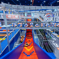 Aire de jeux intérieure commerciale, château gonflable, centre de jeux, zone pour enfants, équipement pour centre commercial et parc d'attractions