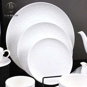 Ensemble de <span class=keywords><strong>vaisselle</strong></span> en céramique ronde blanche de qualité supérieure en gros, motif en relief, pour hôtel et restaurant - Product Image 2