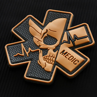 Patch en caoutchouc PVC souple personnalisé, crochet et boucle, logo en silicone 3D en relief, transfert thermique pour vestes tactiques