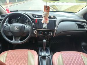 รถ<span class=keywords><strong>มือ</strong></span><span class=keywords><strong>สอง</strong></span>ราคาถูก Honda <span class=keywords><strong>City</strong></span> ปี <span class=keywords><strong>2019</strong></span> รุ่น 1.5 CVT Sport Edition เกียร์ออโต้ พวงมาลัยซ้าย แบบซีดาน - Product Image 4