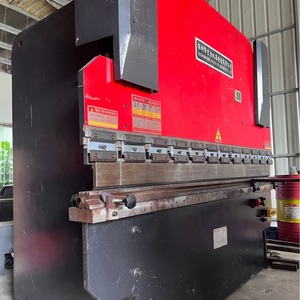 เครื่องดัดแผ่นโลหะไฮดรอลิก CNC ความแม่นยำสูง 63-300 ตัน 3200 มม. 4 ม. 10 ฟุต สำหรับเหล็ก อลูมิเนียม แผ่นเหล็ก ท่อ เครื่องดัดท่อแบบพกพา - Product Image 3