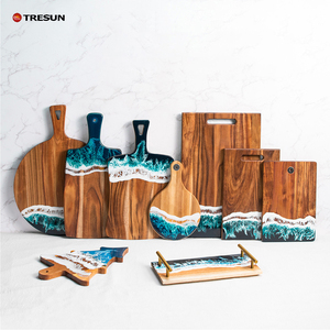 Planche à découper en bois d'acacia et résine époxy pour charcuterie Planche à fromage en bois sur le thème de l'océan pour ustensiles de cuisine à découper - Product Image 3