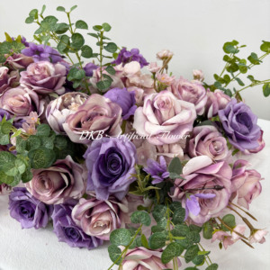 DKB Fábrica al por mayor Flor artificial Corredor Telón de fondo Flor púrpura Camino de mesa Centro de mesa para la decoración del banquete de boda - Product Image 4