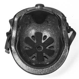 Casques de <span class=keywords><strong>s</strong></span>écurité ultra-légers ODM OEM pour skateboard et sports extrêmes, adapté<span class=keywords><strong>s</strong></span> aux adultes - Product Image 2
