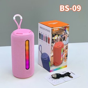 Xách tay 13W Loa kép không dây cho <span class=keywords><strong>bluetooth</strong></span> loa âm thanh RGB ánh sáng đầy màu sắc vải lưới loa siêu trầm Satchel món quà ngoài trời - Product Image 4