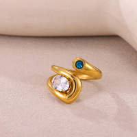 Cincin Terbuka yang Dapat Disesuaikan dari Baja Tahan Karat JZ657 Berlapis Emas 18K dengan Batu Zamrud Hijau CZ, Cincin Jari Wanita dengan Desain Vintage Tidak Beraturan.