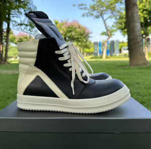 Yüksek kaliteli kısa botlar erkek düz deri botlar yürüyüş tarzı günlük erkek ayakkabıları - Product Image 2