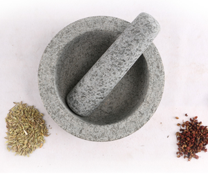 Mortier et pilon en granit gris de taille moyenne, écologique, en pierre naturelle, marque PS, pour cuisine, herbes et épices – Vente en gros directe usine - Product Image 6