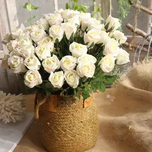 Mini flor de rosas de seda artificial para decoração, venda no atacado