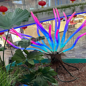 Lumière LED d'extérieur à motif végétal en PVC Fantasy Glow pour décoration de jardin et installation artistique paysagère - Product Image 3